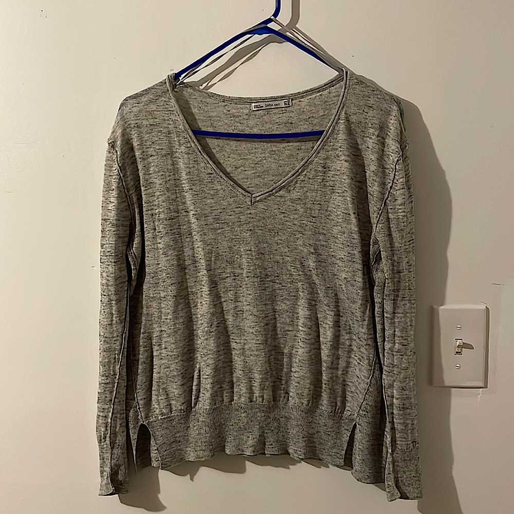 Zara Knit Cropped Grey Knit Shirt